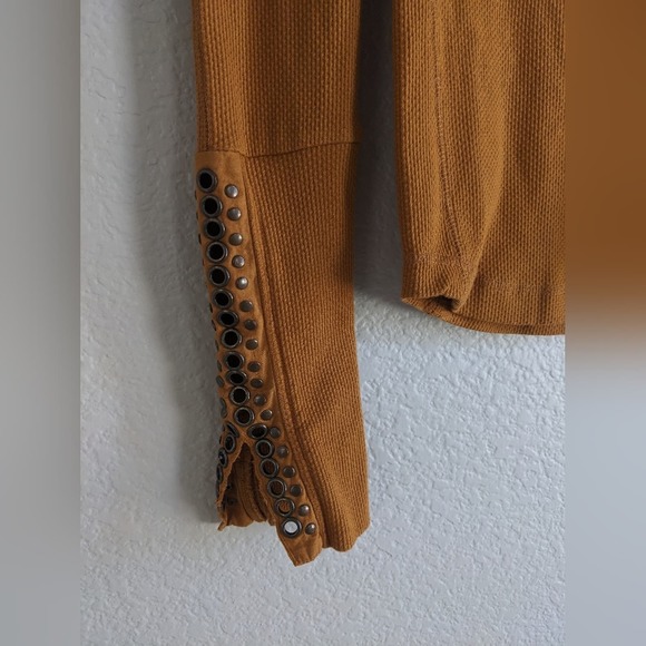 NWT Free People A Little Unruly Top - Picture 3 of 10